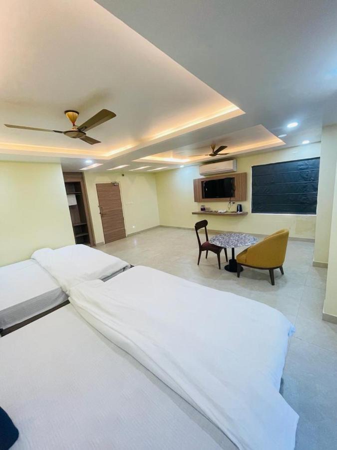 Royal Beach International Puri Esterno foto