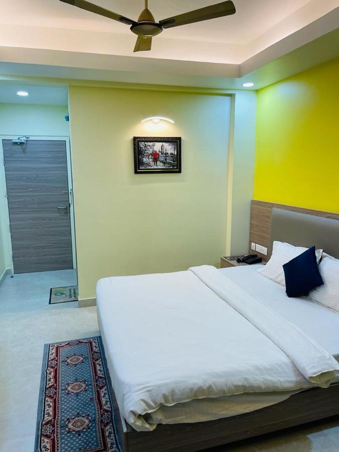 Royal Beach International Puri Esterno foto