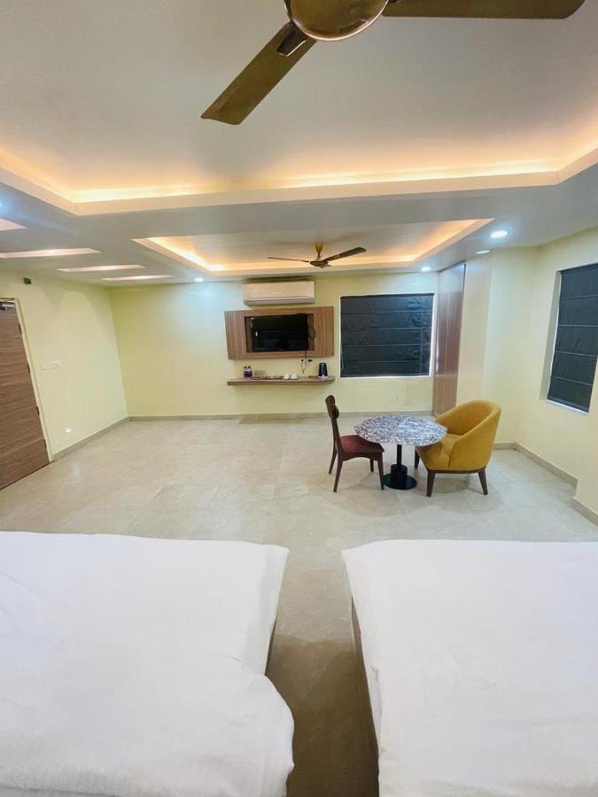 Royal Beach International Puri Esterno foto