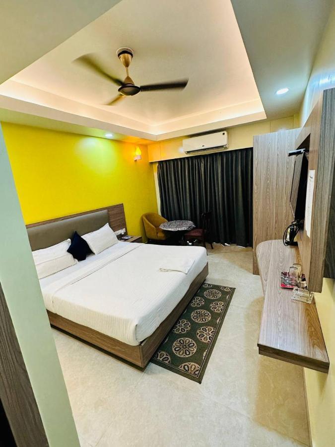 Royal Beach International Puri Esterno foto
