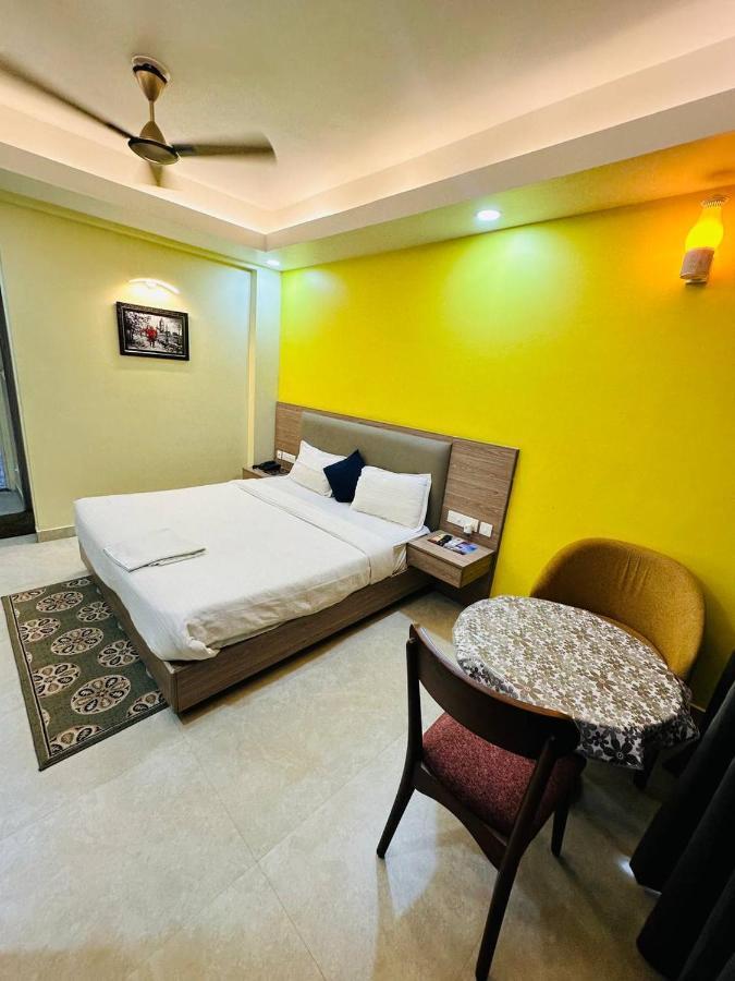 Royal Beach International Puri Esterno foto